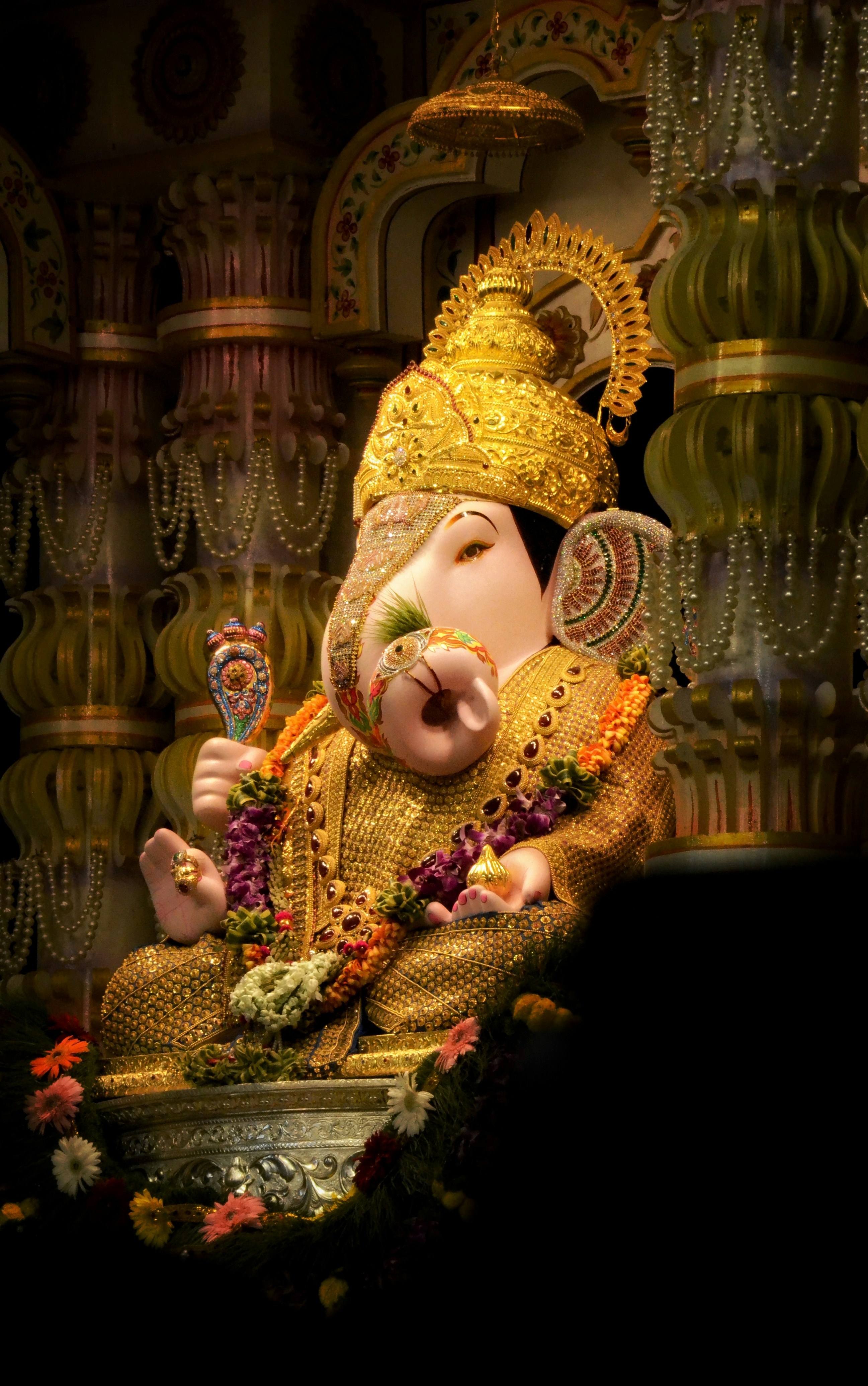 A divine idol of Lord Ganesha, the remover of obstacles.